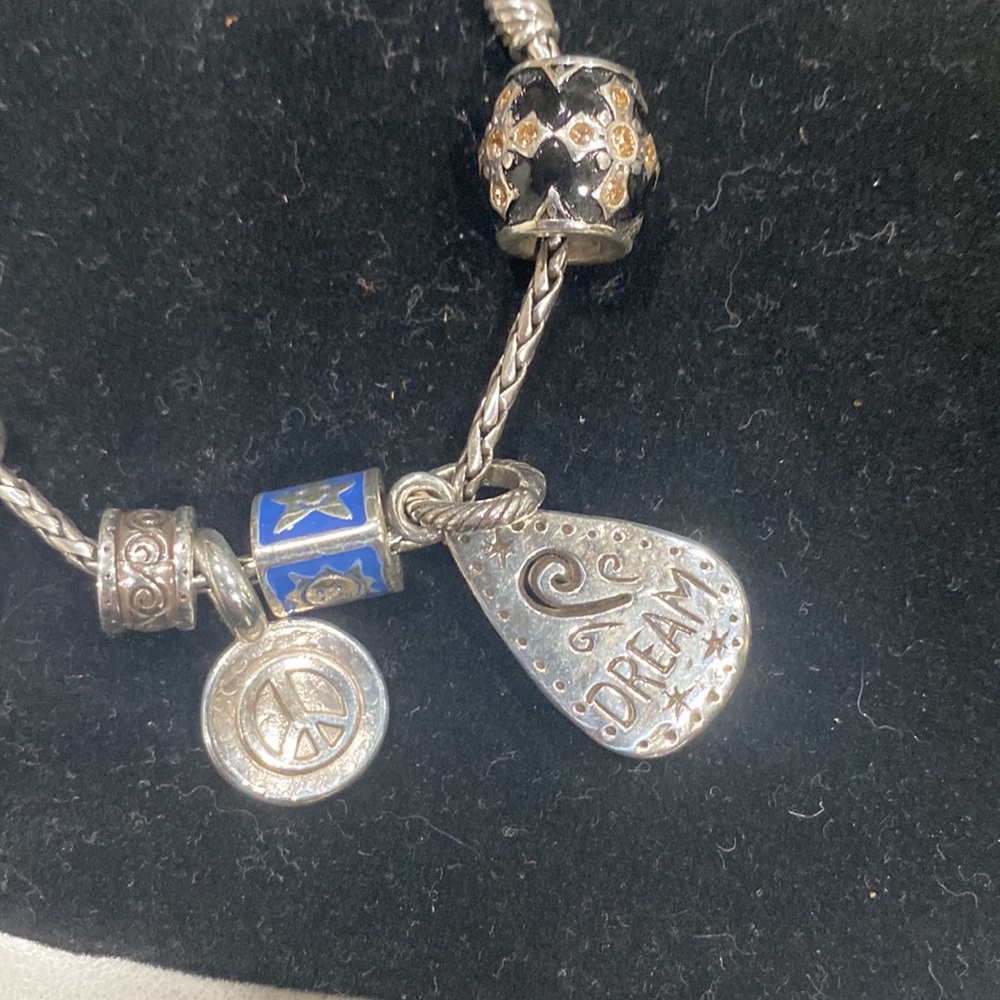 never used brighton charm bracelet excellent - Picture 4 of 7